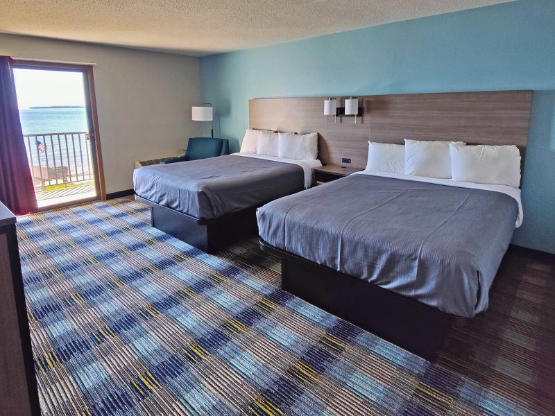 2 Room Suite